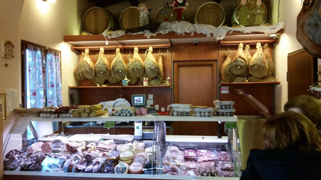 Agriturismo Il Pappamerlo Pila  Extérieur photo